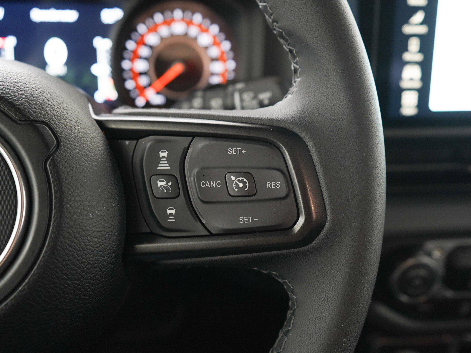 Used 2026 Jeep Wrangler Unlimited Rubicon AWD/4WD image 27
