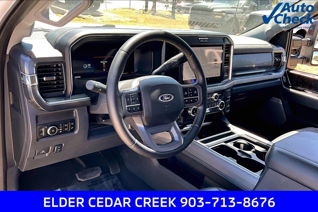 Used 2025 Ford F350 Lariat AWD/4WD image 16