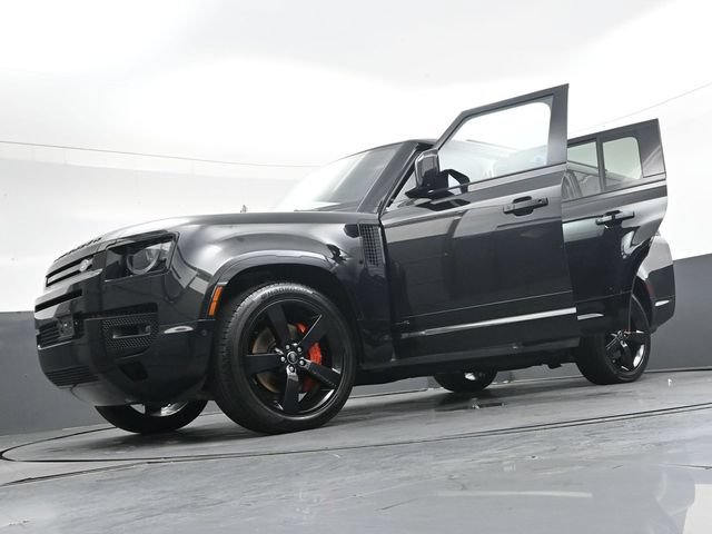 Used 2024 Land Rover Defender 130 X AWD/4WD image 44
