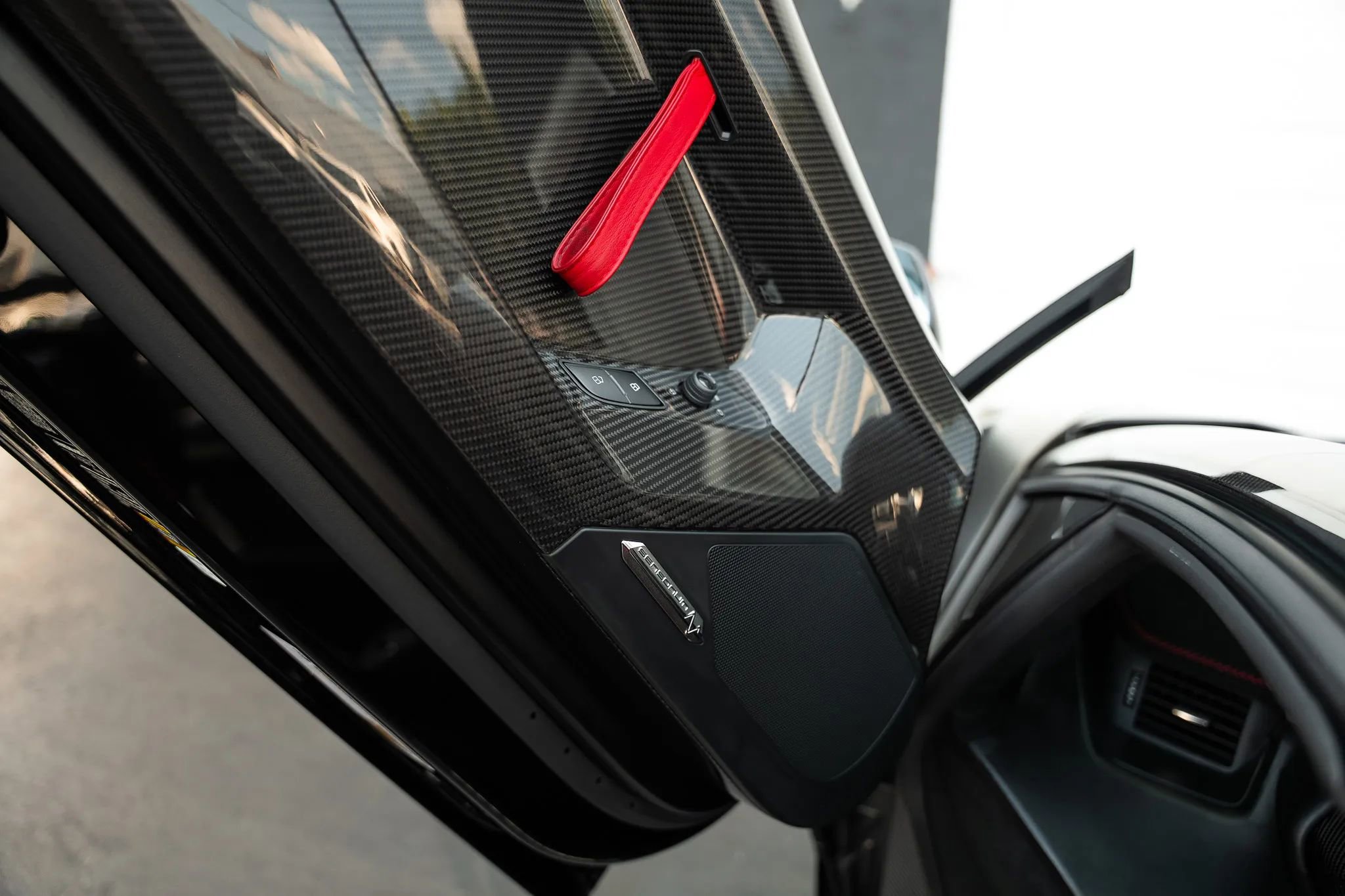 Used 2021 Lamborghini Aventador SVJ AWD/4WD image 22