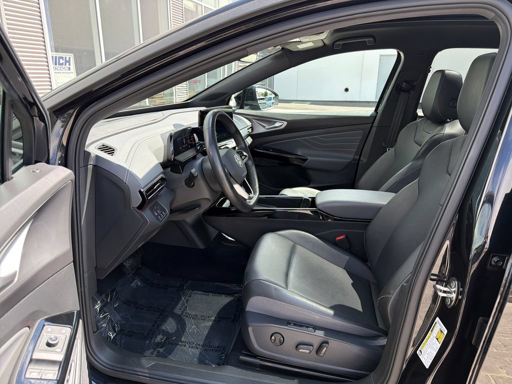 Certified 2023 Volkswagen ID.4 Pro S AWD/4WD image 11