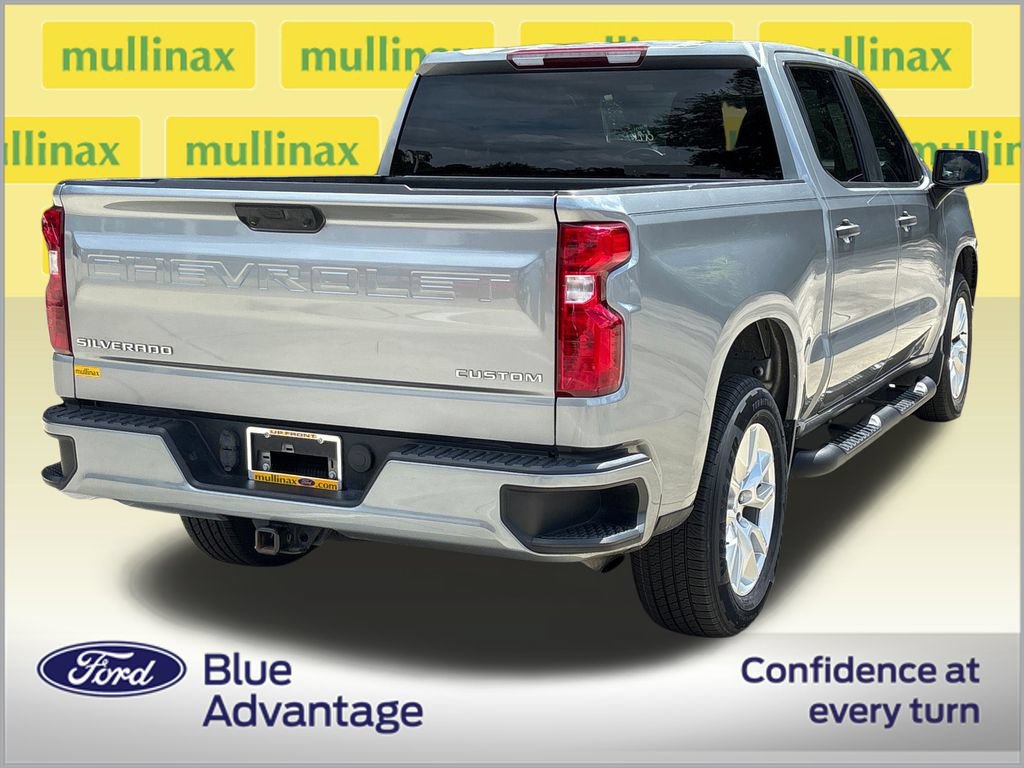 Used 2023 Chevrolet Silverado 1500 Custom RWD image 4