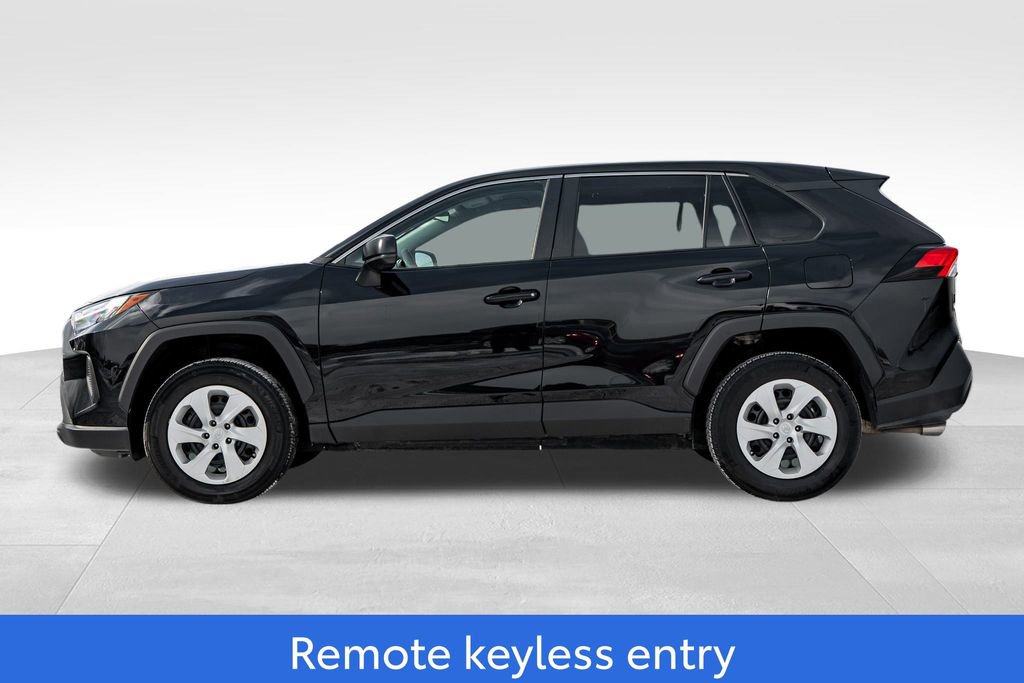 Certified 2024 Toyota RAV4 LE image 4