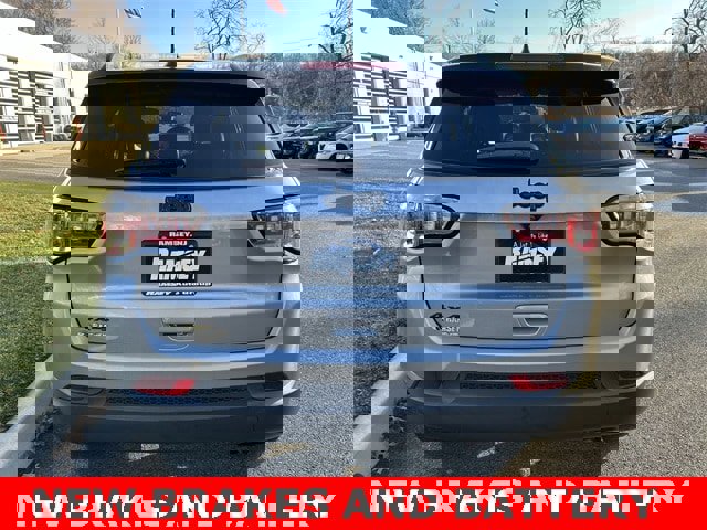 Certified 2020 Jeep Compass Latitude image 7