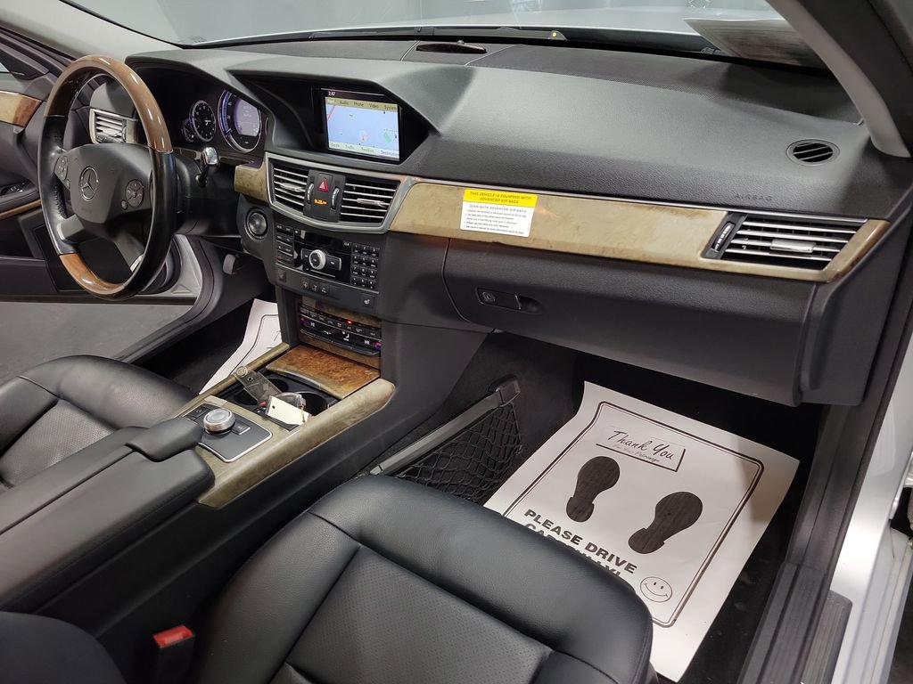 Used 2011 Mercedes-Benz E 350 4MATIC Sedan image 24