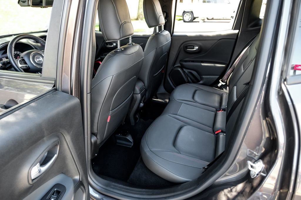 Used 2021 Jeep Renegade Trailhawk image 51