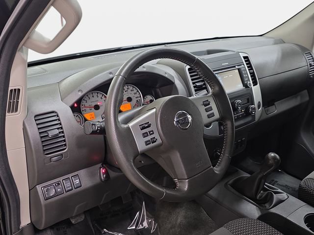 Used 2016 Nissan Frontier PRO-4X AWD/4WD image 16