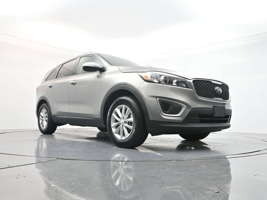 Used 2017 Kia Sorento FWD image 33