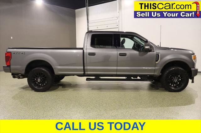 Used 2022 Ford F350 XLT w/ Black Appearance Package image 8