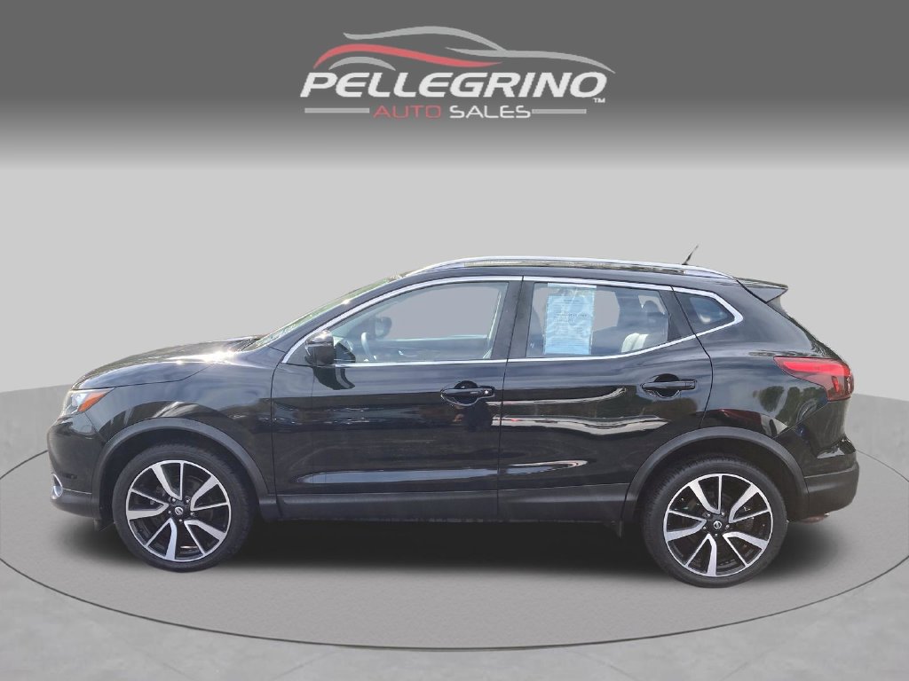 Used 2017 Nissan Rogue Sport SL w/ SL Premium Package