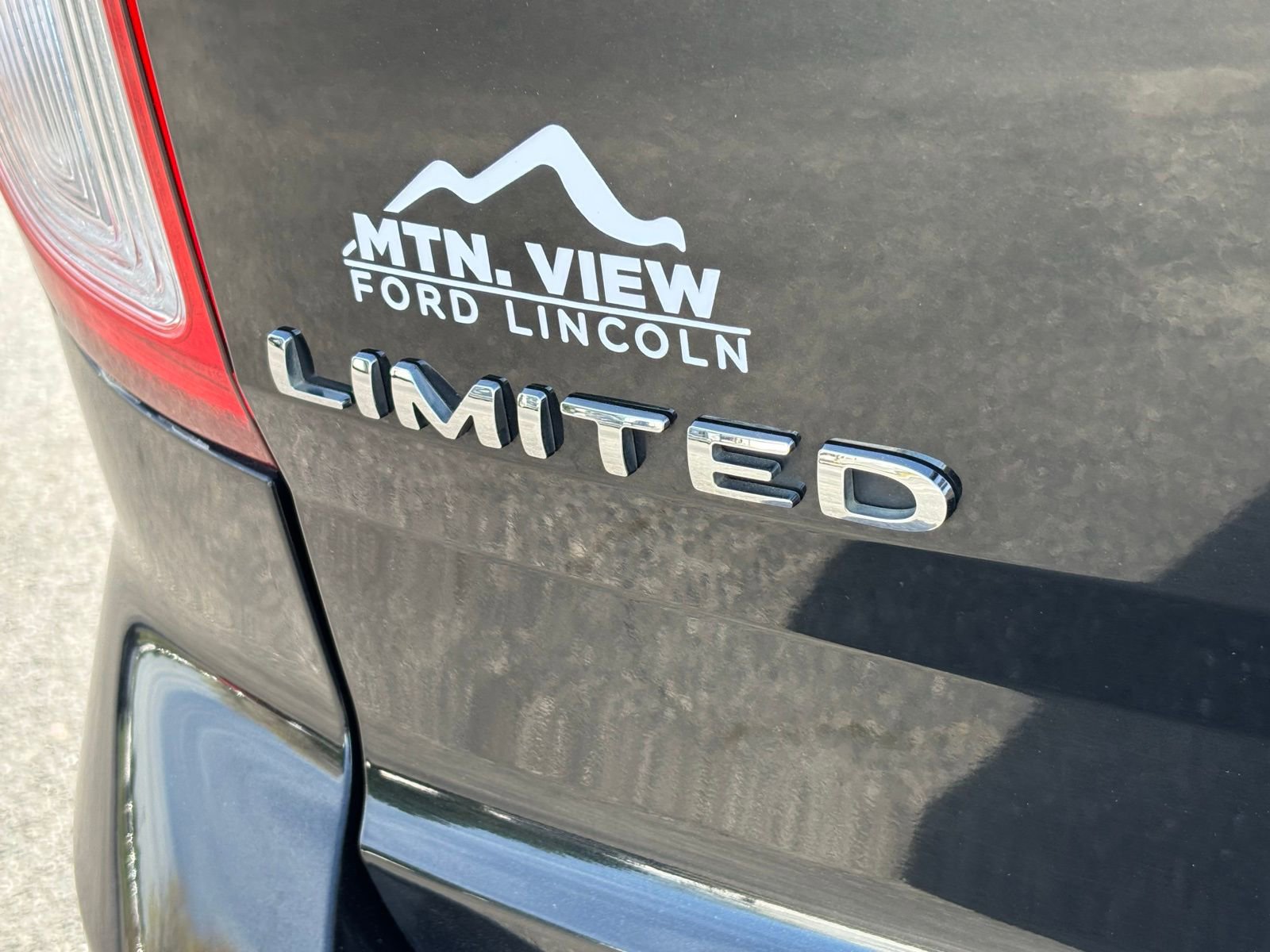 Used 2011 Ford Explorer Limited w/ 301A Rapid Spec Order Code image 13