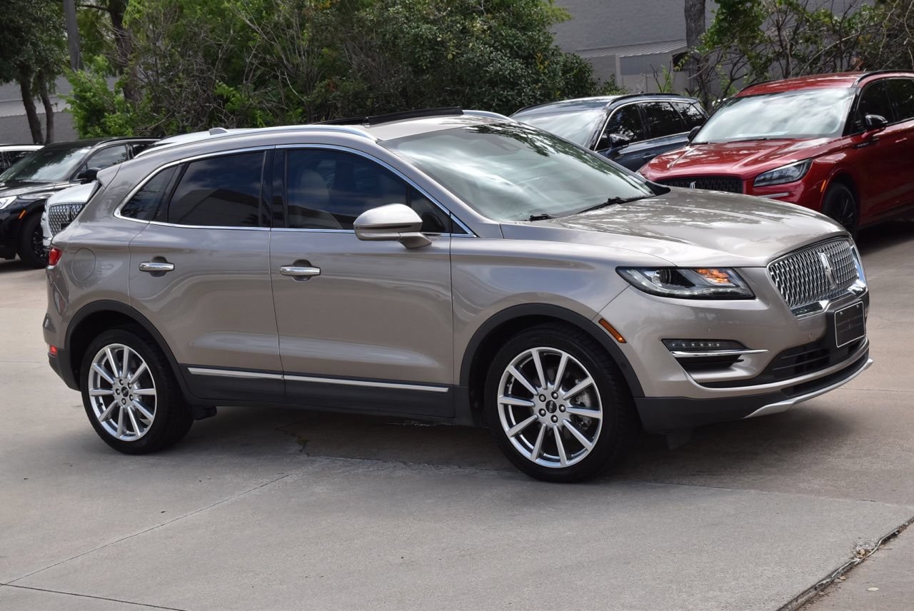 Used 2019 Lincoln MKC Reserve w/ MKC Technology Package FWD image 5