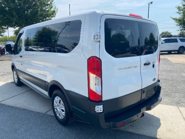 Used 2015 Ford Transit 150 XLT RWD image 5