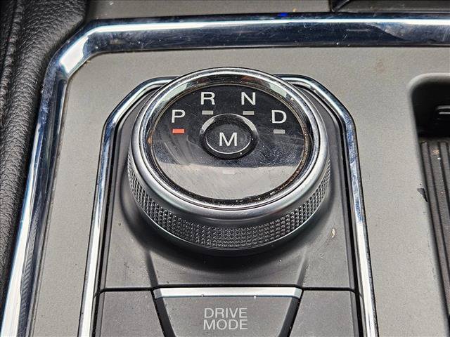 Used 2020 Ford Expedition XLT w/ Equipment Group 202A RWD image 13