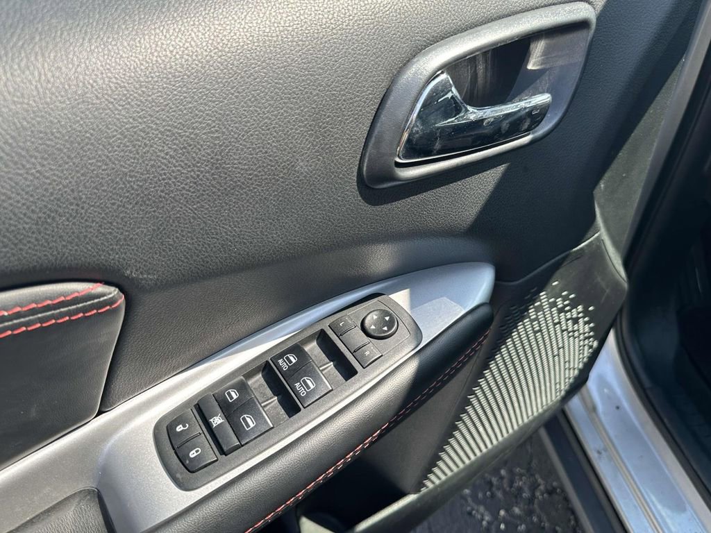Used 2019 Dodge Journey GT w/ Driver Convenience Group AWD/4WD image 19
