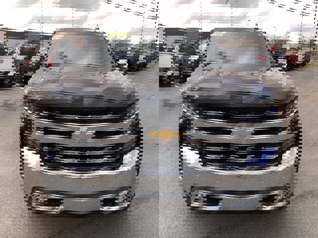 Used 2019 Chevrolet Silverado 1500 LTZ w/ LTZ Plus Package image 8