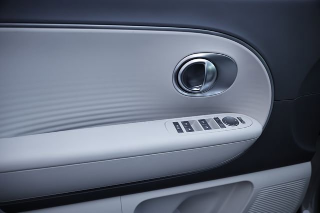 New 2026 Hyundai Ioniq 9 S image 7