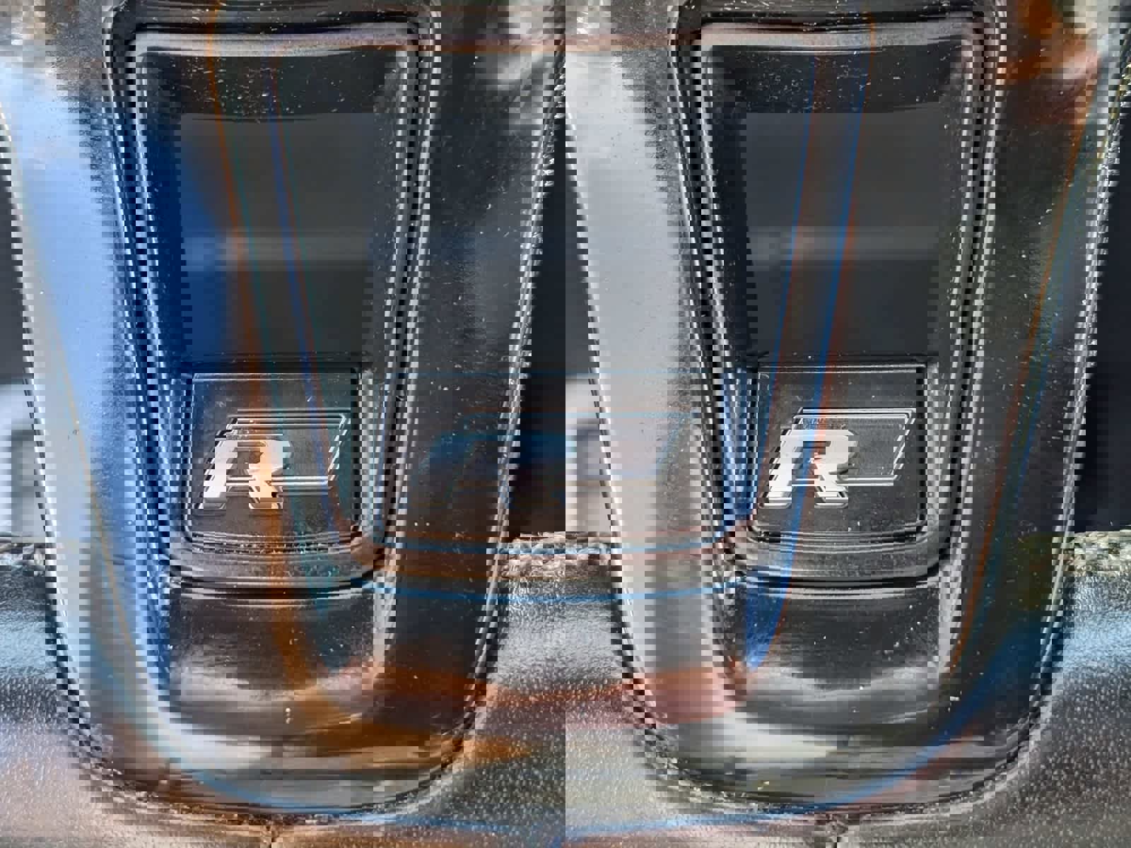 Used 2021 Volkswagen Tiguan SE R-Line image 22