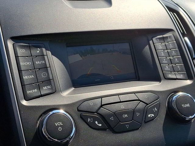 Used 2017 Ford Edge SE AWD/4WD image 4