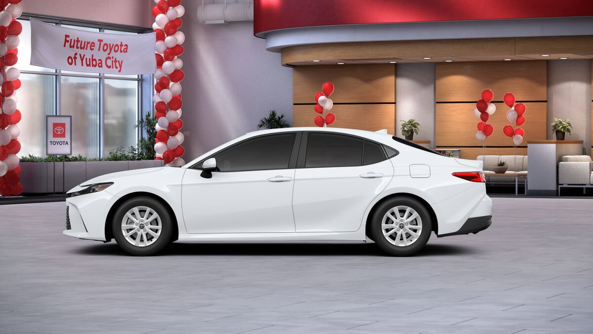 Used 2026 Toyota Camry Hybrid image 5