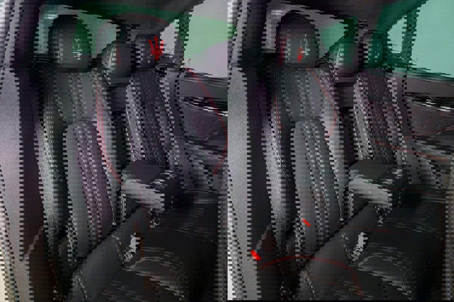 Used 2024 Maserati Levante Modena Ultima image 31