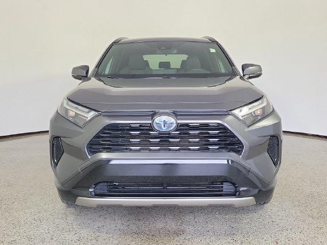 Used 2022 Toyota RAV4 SE AWD/4WD image 3