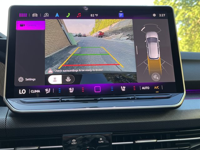 New 2026 Volkswagen GTI SE FWD image 25