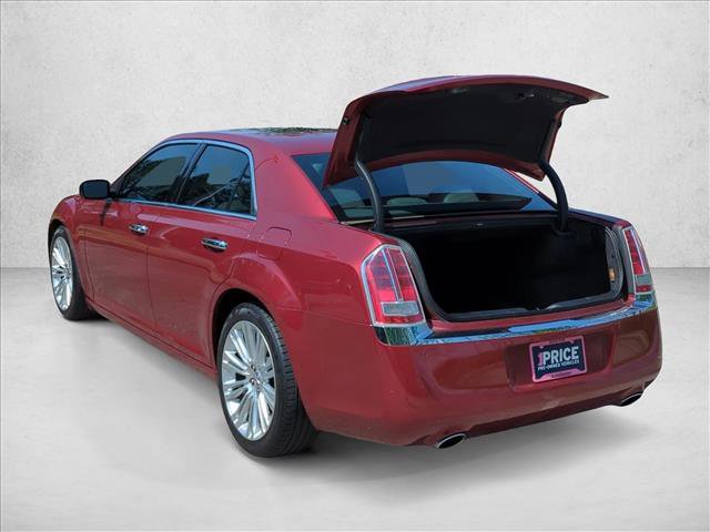 Used 2014 Chrysler 300 C image 8