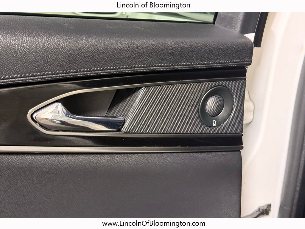 Certified 2022 Lincoln Nautilus Reserve w/ Equipment Group 201A image 50