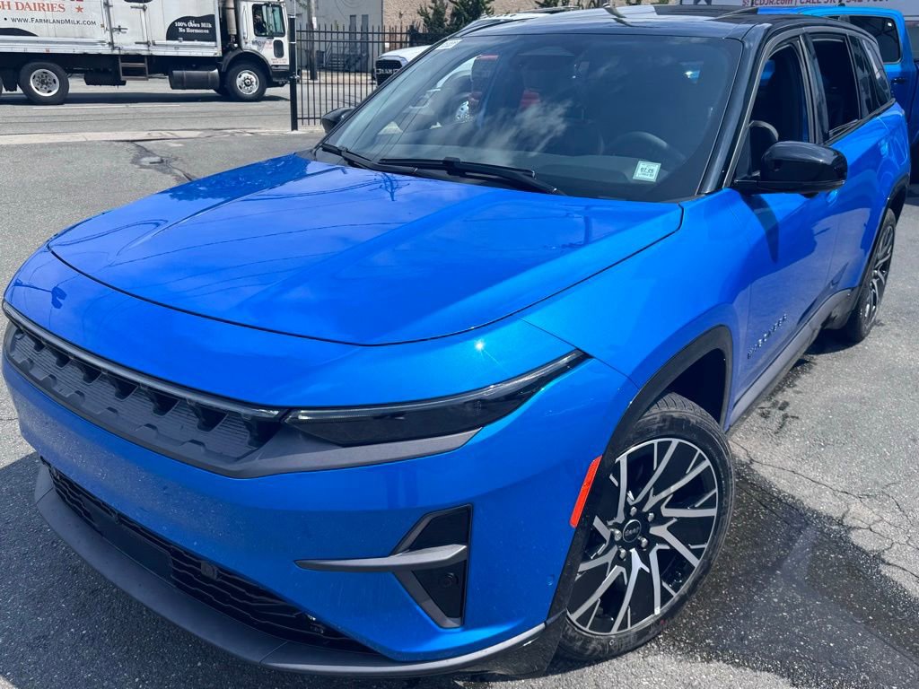 New 2025 Jeep Wagoneer S Limited image 3