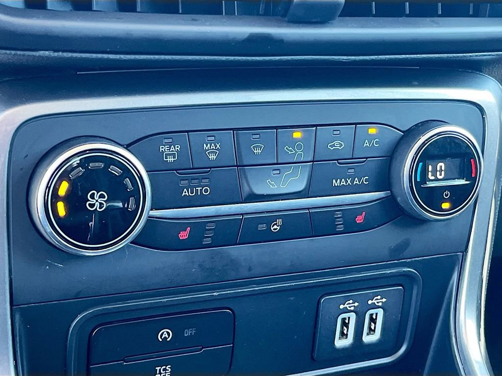 Used 2021 Ford EcoSport SES image 15