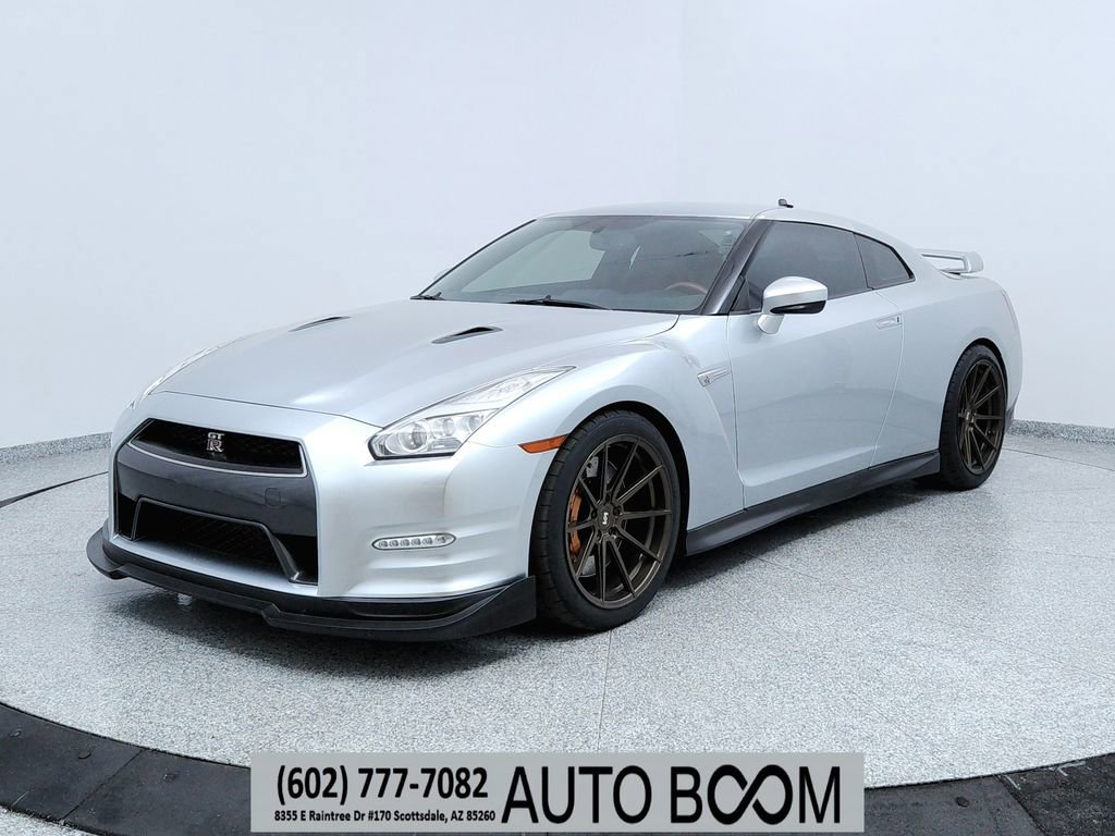 Used 2015 Nissan GT-R Premium AWD/4WD video 1