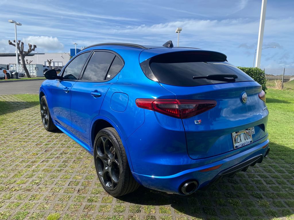 Used 2022 Alfa Romeo Stelvio Veloce image 23