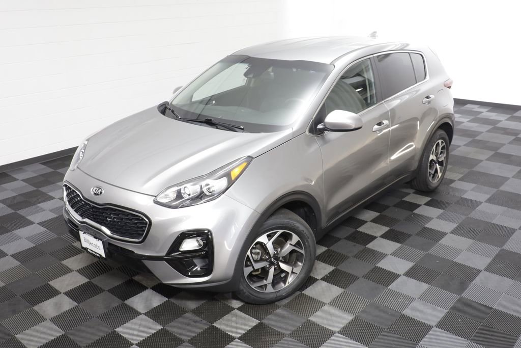 Used 2022 Kia Sportage LX image 2