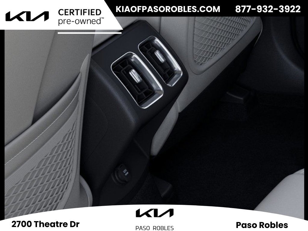 Used 2025 Kia Sorento EX image 26