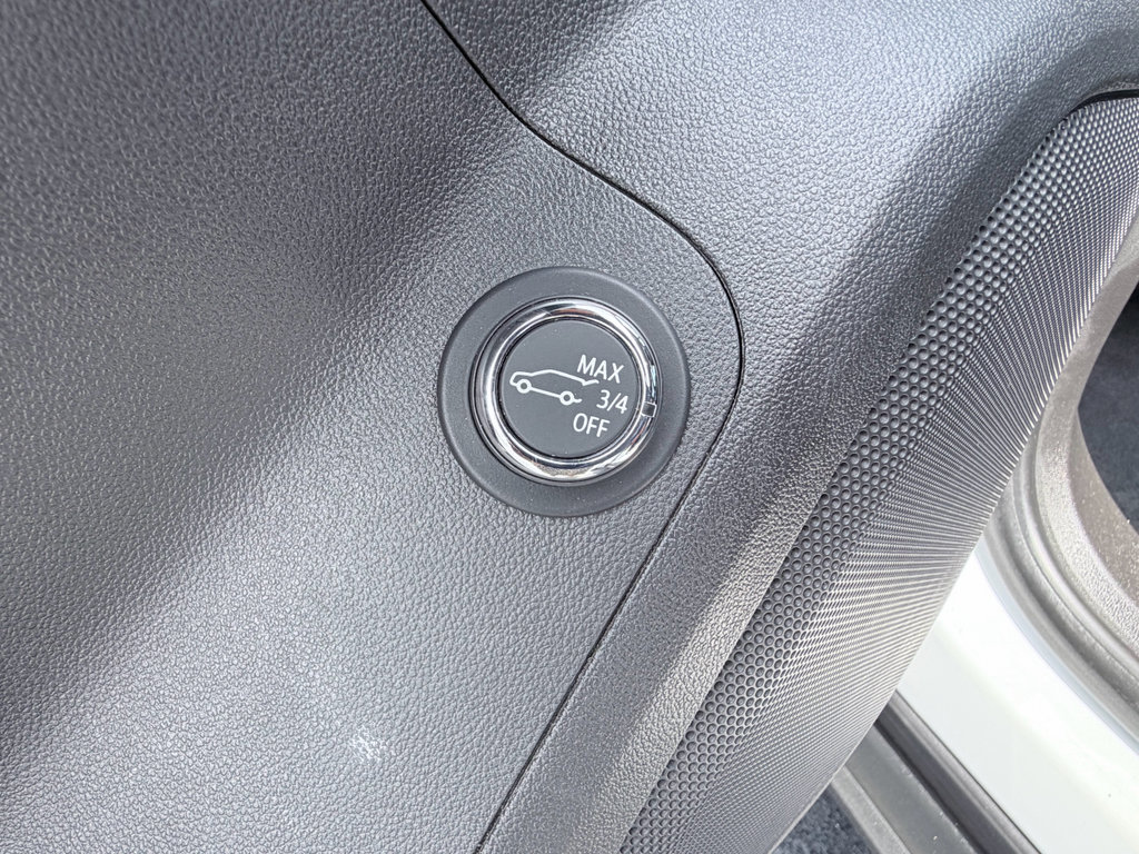 Used 2020 GMC Acadia SLT AWD/4WD image 30