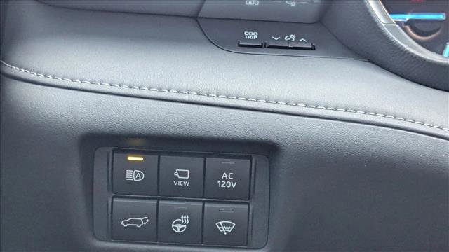 Used 2021 Toyota Highlander Platinum image 17