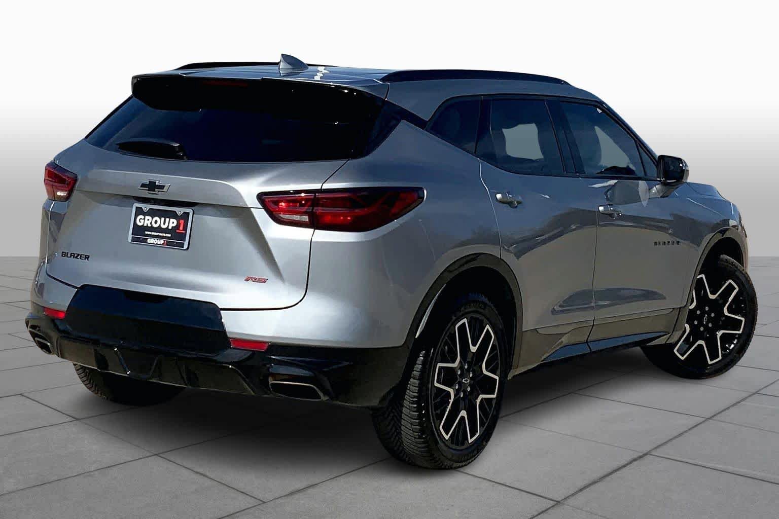 Used 2023 Chevrolet Blazer RS w/ Driver Confidence II Package FWD image 13