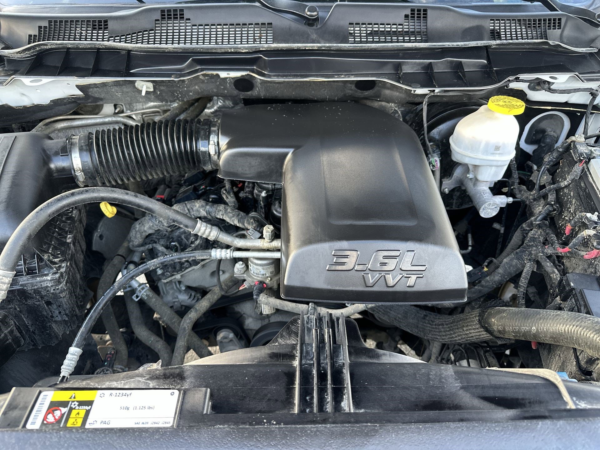 Used 2024 RAM 1500 Classic SLT RWD image 17