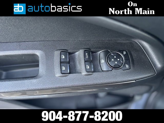 Used 2018 Ford EcoSport SE w/ SE Convenience Package image 23
