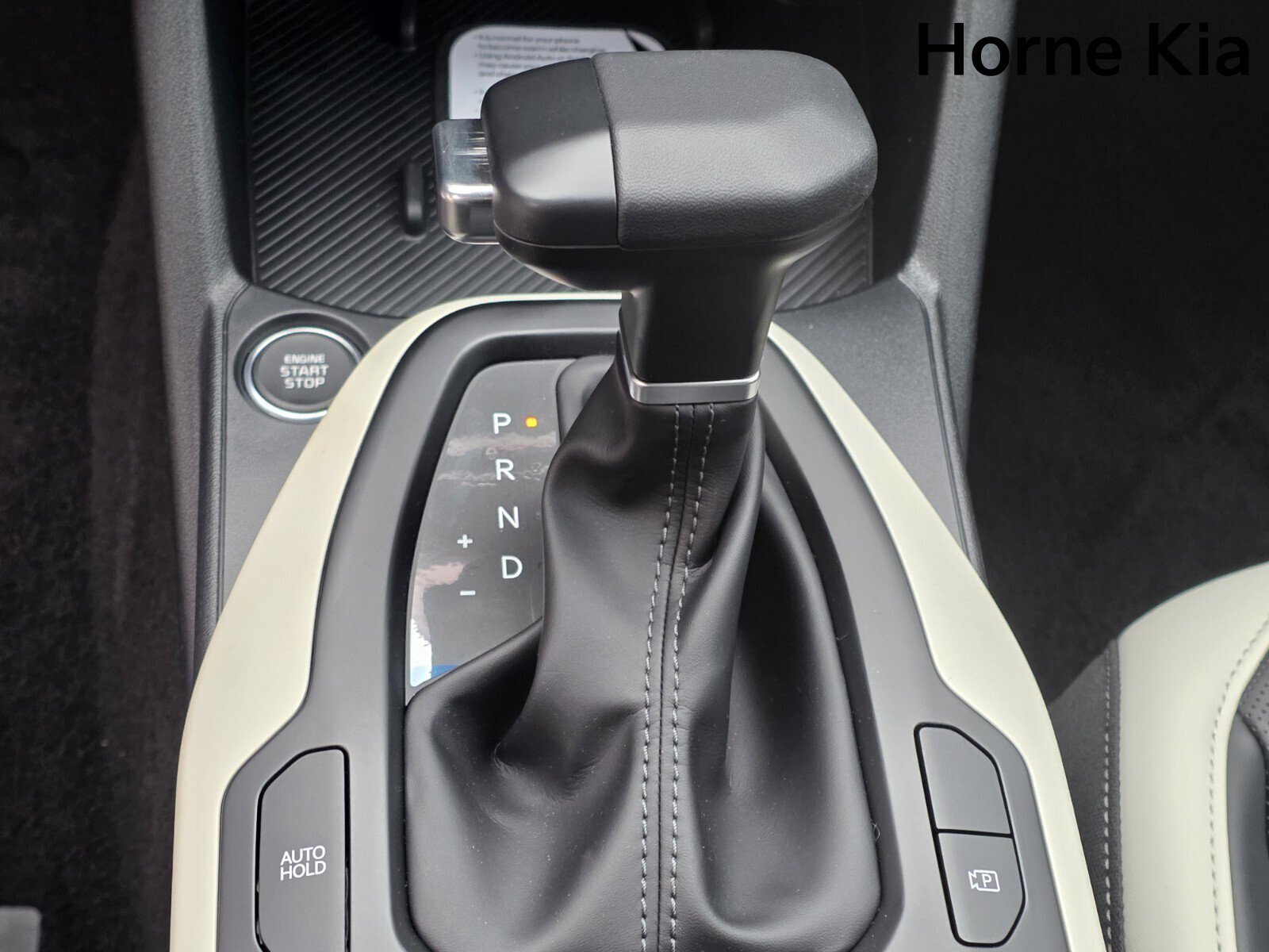 New 2025 Kia K4 GT-Line image 19