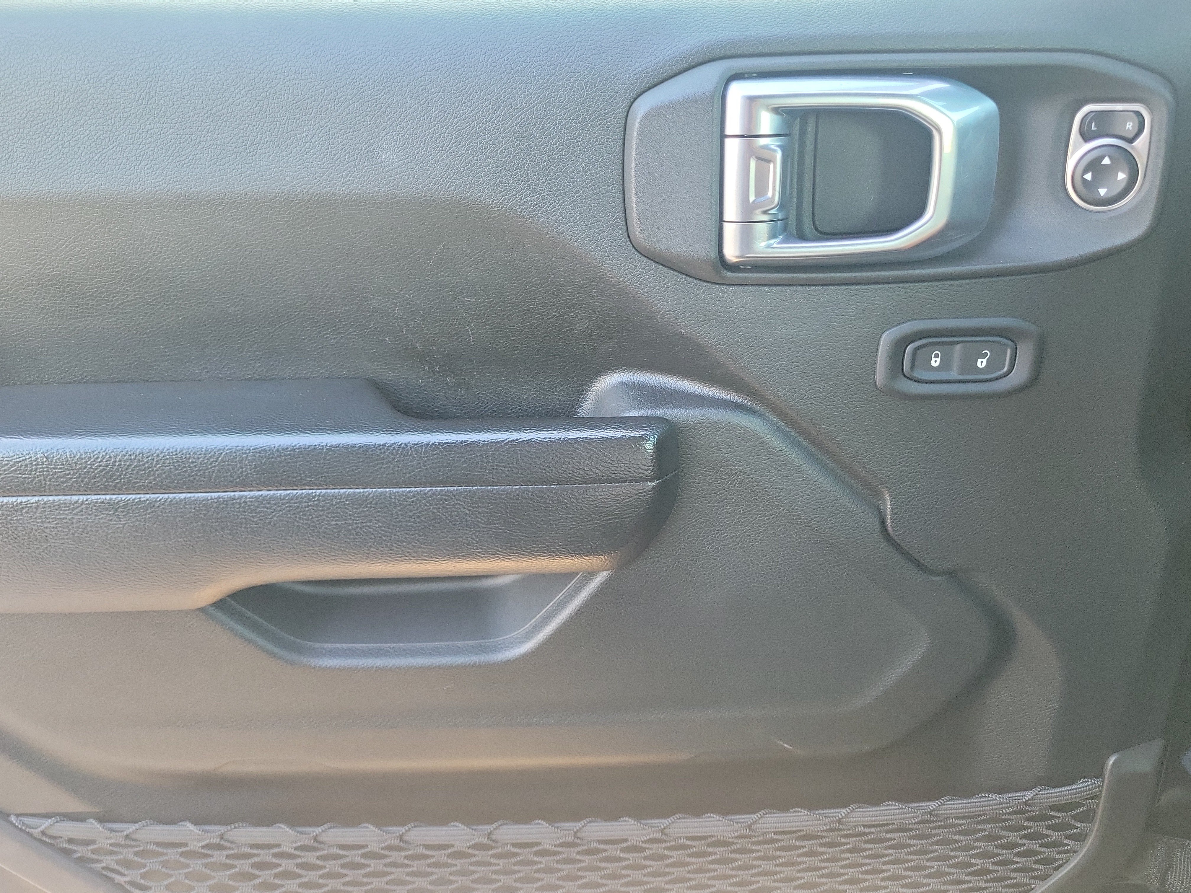 Used 2022 Jeep Gladiator Sport AWD/4WD image 26