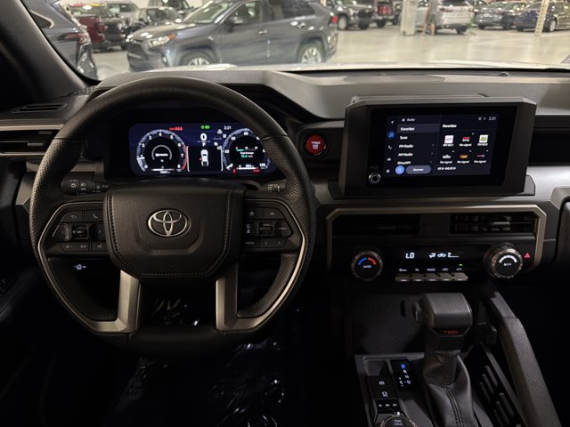 Used 2025 Toyota Tacoma TRD Off-Road AWD/4WD image 27