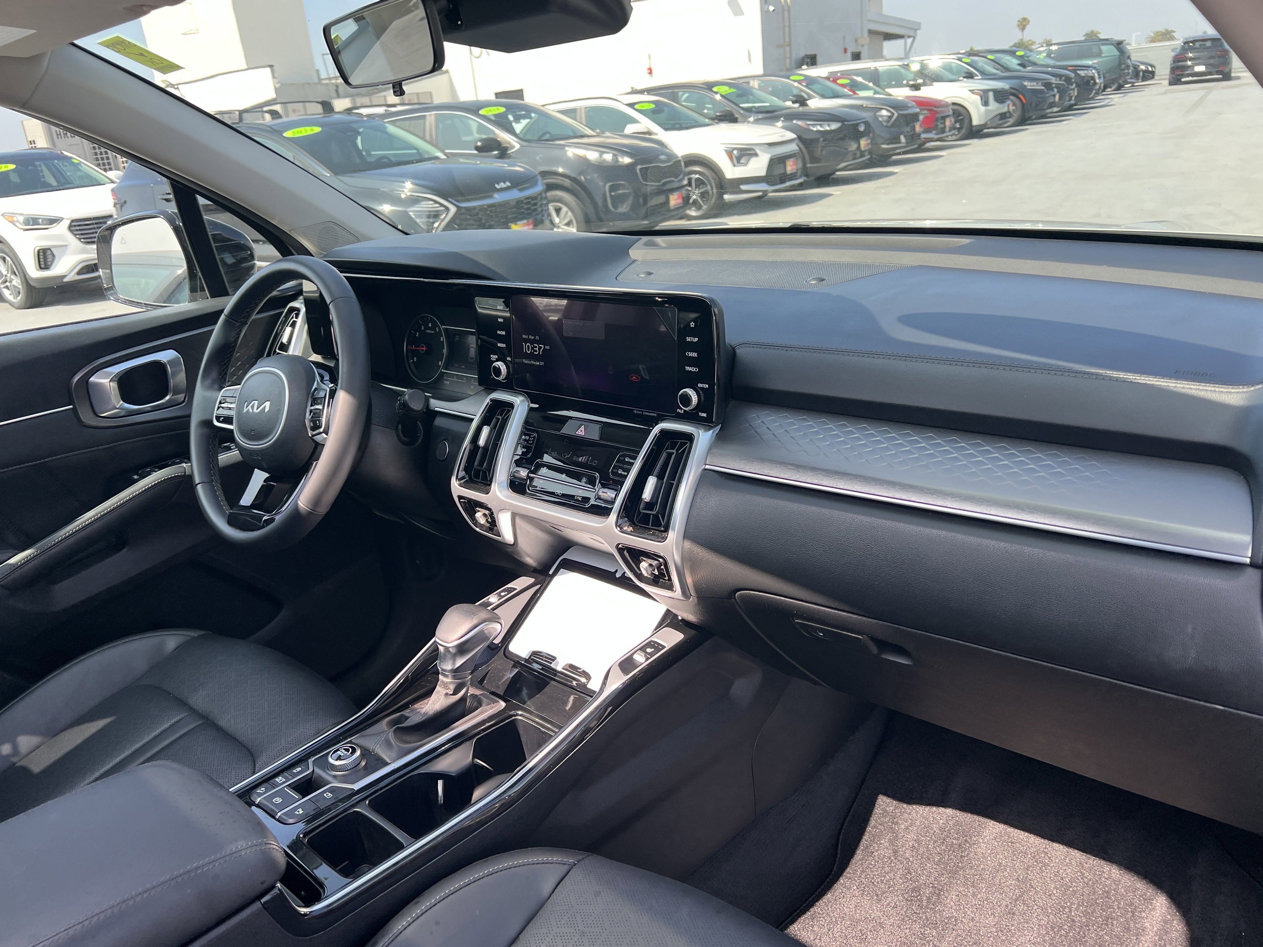 Certified 2022 Kia Sorento SX image 15