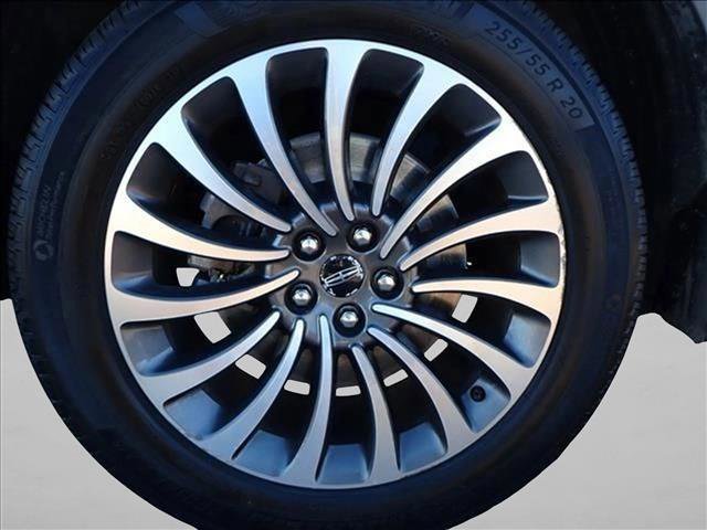 Used 2020 Lincoln Aviator Reserve w/ Elements Package Plus image 7