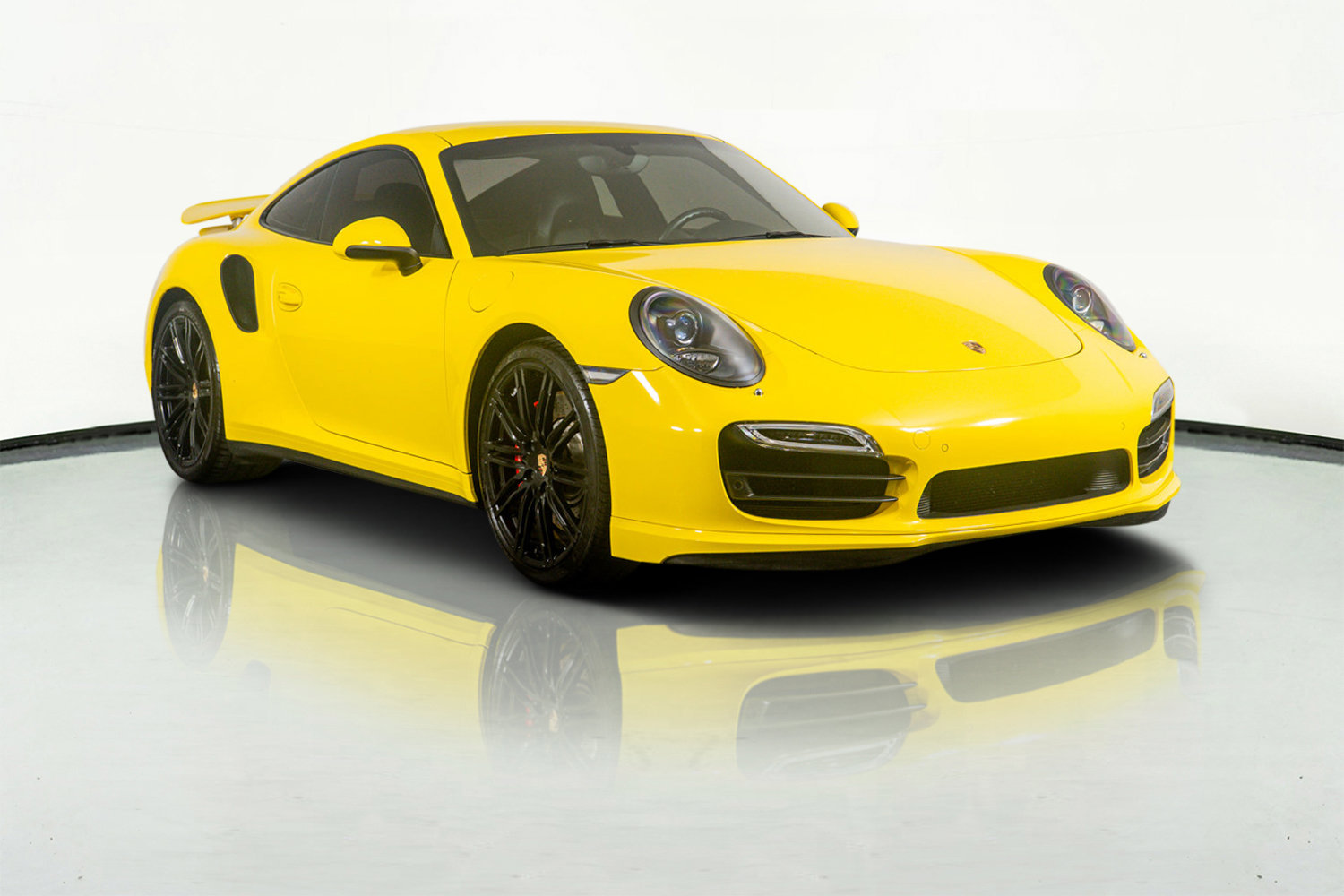 Used 2015 Porsche 911 Turbo w/ Sport Chrono Package image 5
