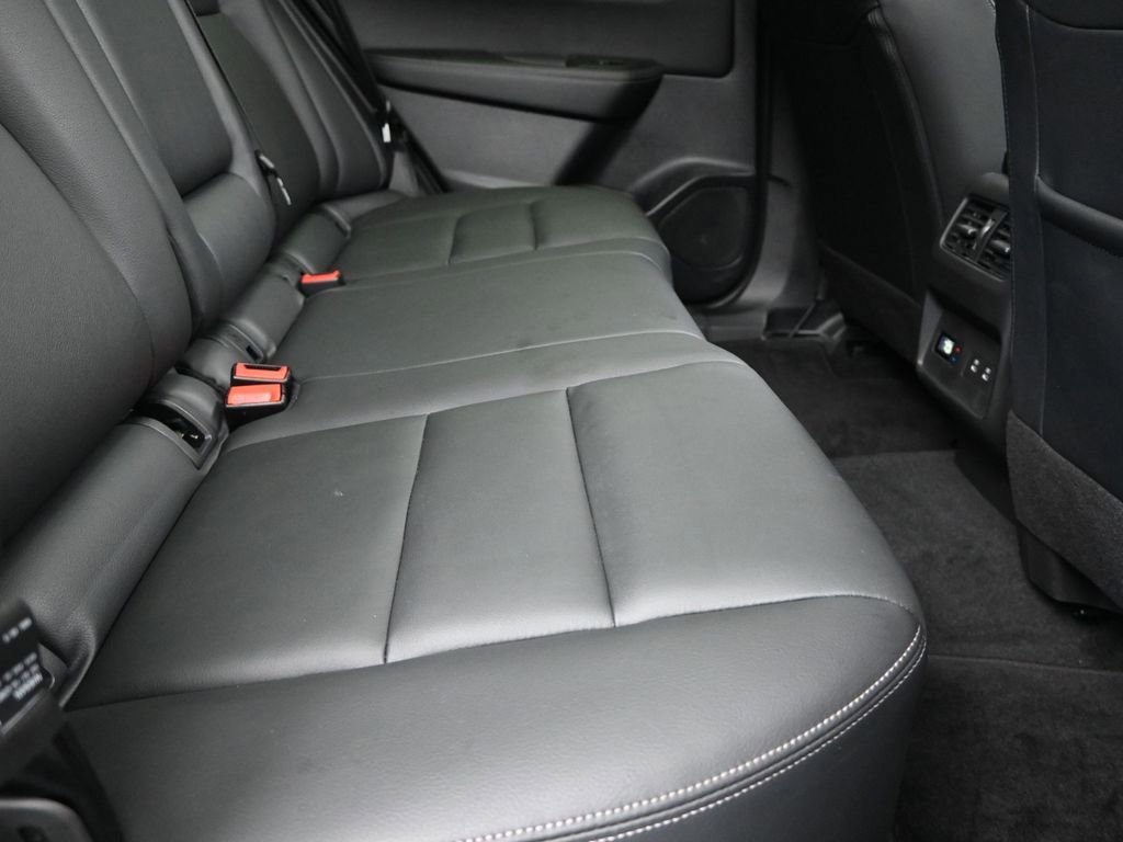 Used 2024 Nissan Rogue SL w/ SL Premium Package image 23