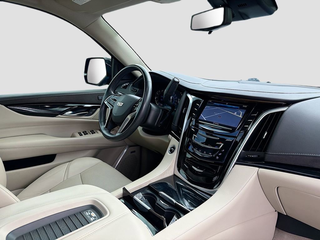 Used 2020 Cadillac Escalade Premium Luxury w/ LPO, Radiant Package RWD image 33