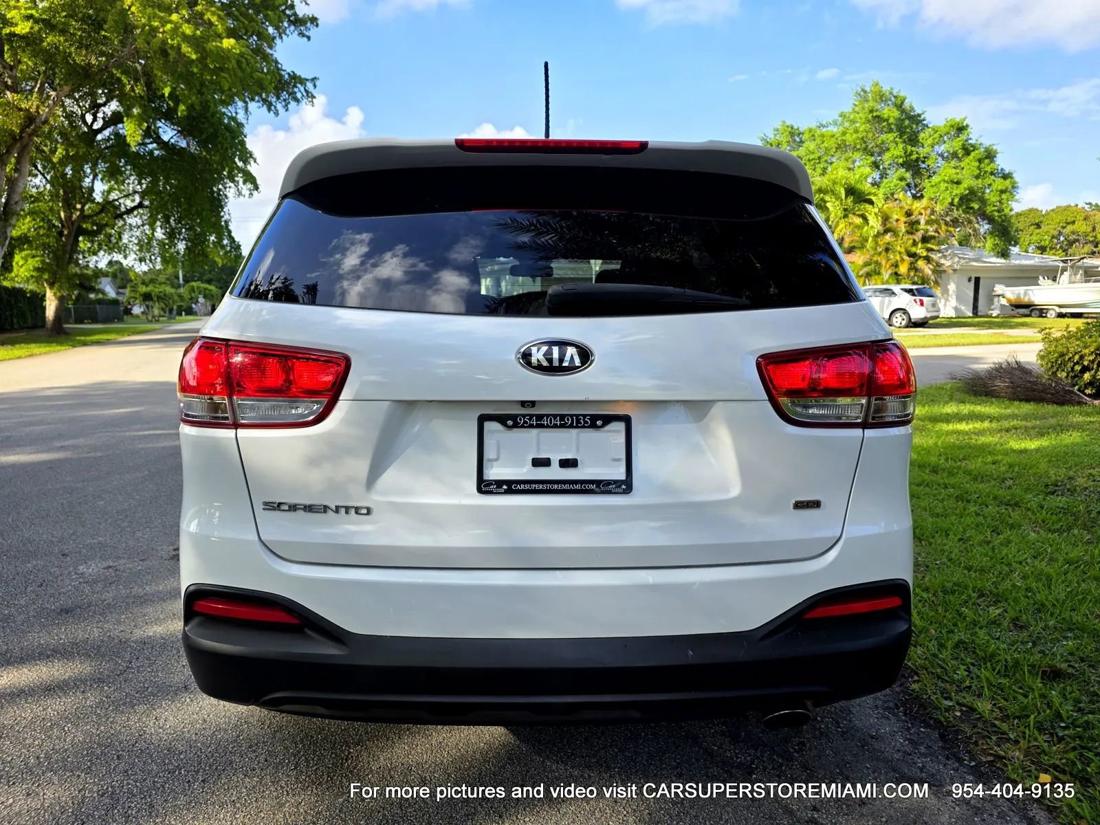 Used 2017 Kia Sorento LX FWD image 9