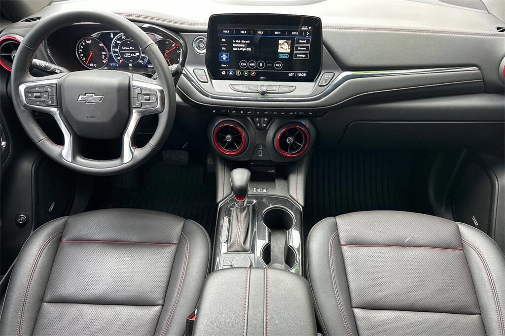 Used 2024 Chevrolet Blazer RS w/ Driver Confidence II Package image 13